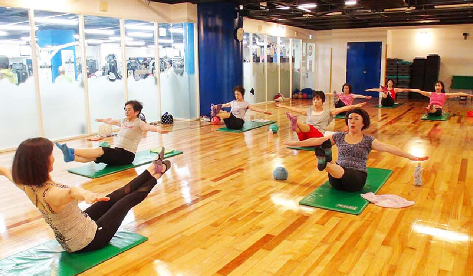 ピラティススクール